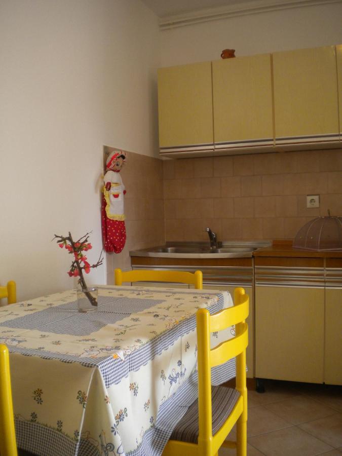 Apartments Biba & Lucy ราชานาส ภายนอก รูปภาพ